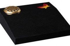 A cremation desk featuring a butterfly blasted and painted ornament, you may wish to substitute your own design - shown in dense black granite.

desk 18" (h) x 18" (w) x 4/2" (d)

Product code - EC257