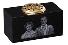 Shadow punched portrait on a vase - shown in black granite.6" (h) x 12" (w) x 6" (d)Product code -  16205